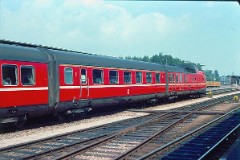 DSB MA trainset photographed at the railway station in Fredericia 30. July 1977.  The MA was built by Machinenfabrik Augsburg-Nürnberg (MAN) in Germany. The coaches were built by Linke-Hoffmann-Busch, Germany - the restaurant coaches by Wegmann & Co. Germany. Totally the trainsets were delivered in a number of 11 - the first ones put in service in 1963. The trainsets were based on the German type 11.5, but the Danish version had to be changed a lot to fit the size of the ferries taking the trains across Storebælt. The MA class served the socalled "Lyntog". Diesel 12 cyl. 1.100 hp. Max speed 160 km/h - 100 mph. Weight 51 metric tonnes. The MA class were in 1983/1984 painted in a silver grey colour. The trainsets were withdrawn from service in 1990.